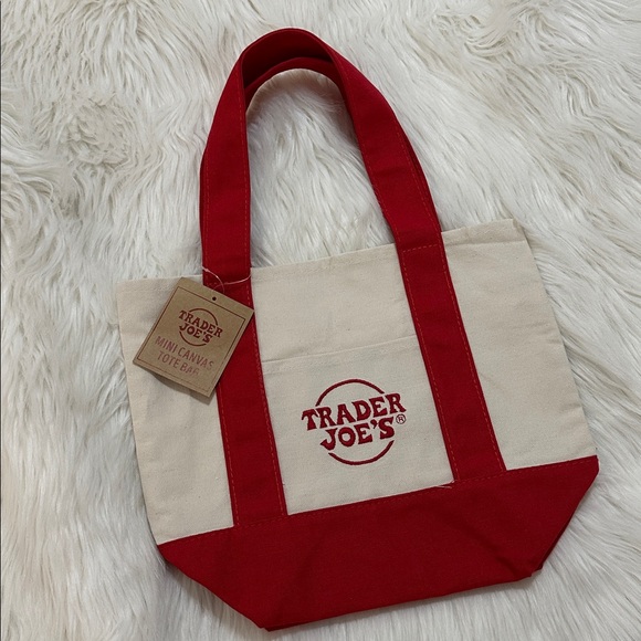 TRADER JOE’S MINI CANVAS TOTE LIMITED 2025 EDITION RED HANDLES REUSE RECYCLE - Picture 3 of 5